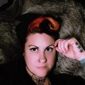 Meet your Posher, Geneviève